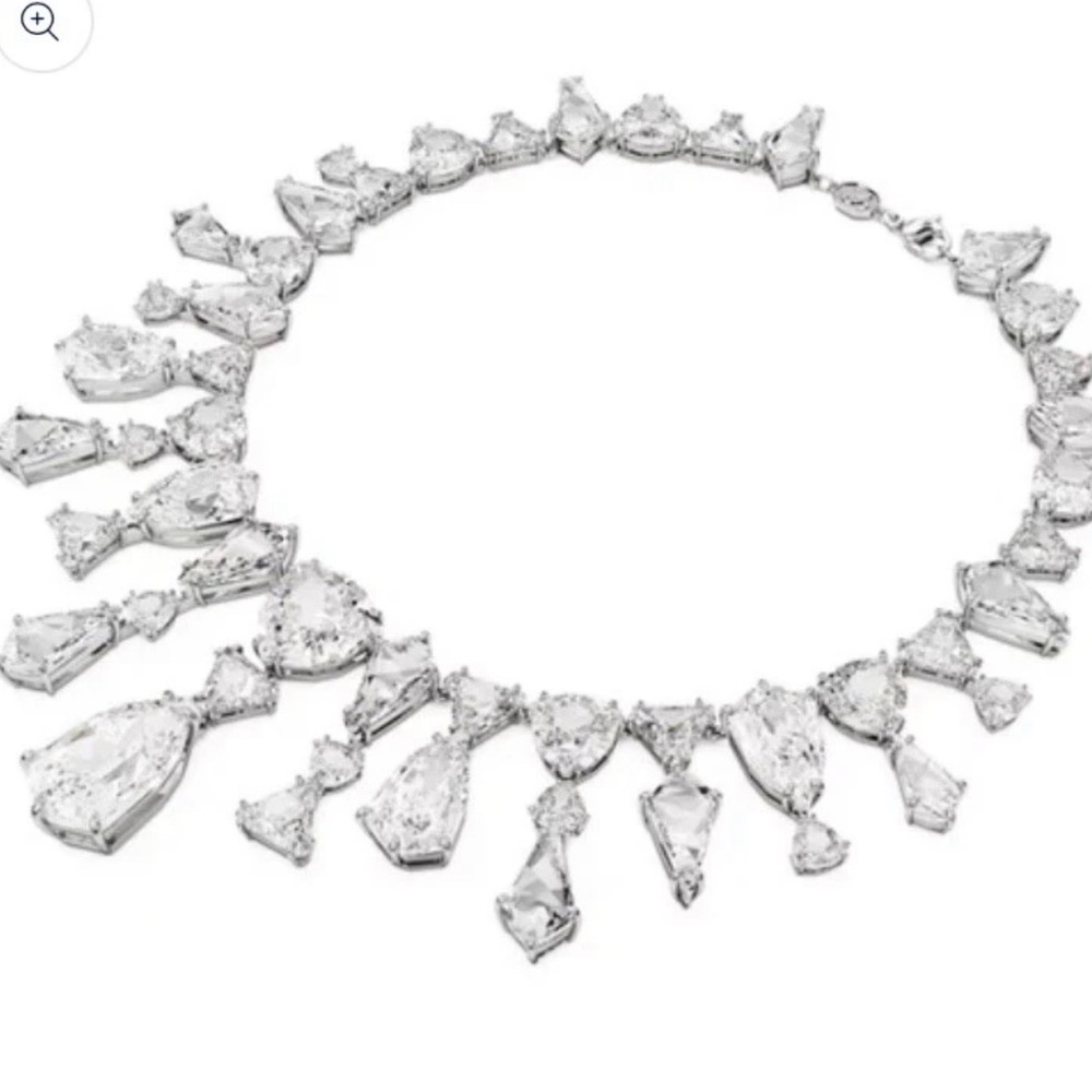 Swarovski Ariana Grande Statement Crystal Necklace discontinued $2500. Last one - Picture 3 of 17